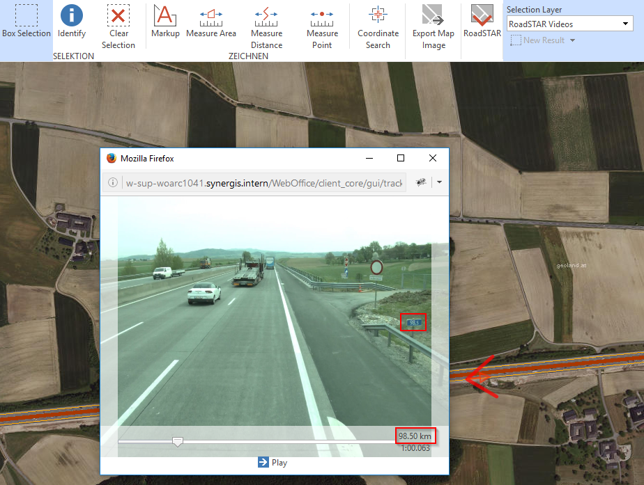 Displaying the kilometers in the window that shows the video Displaying the kilometers in the window that shows the video